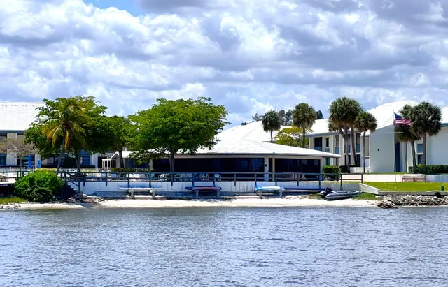 $2,500 | 175 Southeast St Lucie Boulevard, Unit F116, Stuart, FL 34996