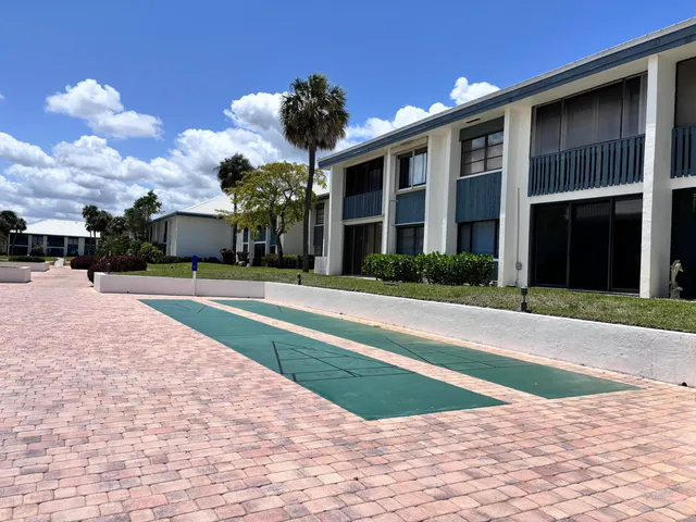 $2,500 | 175 Southeast St Lucie Boulevard, Unit F116, Stuart, FL 34996