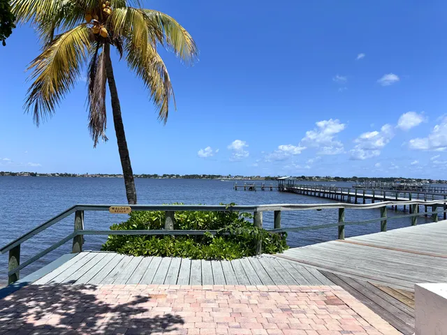 $2,500 | 175 Southeast St Lucie Boulevard, Unit F116, Stuart, FL 34996