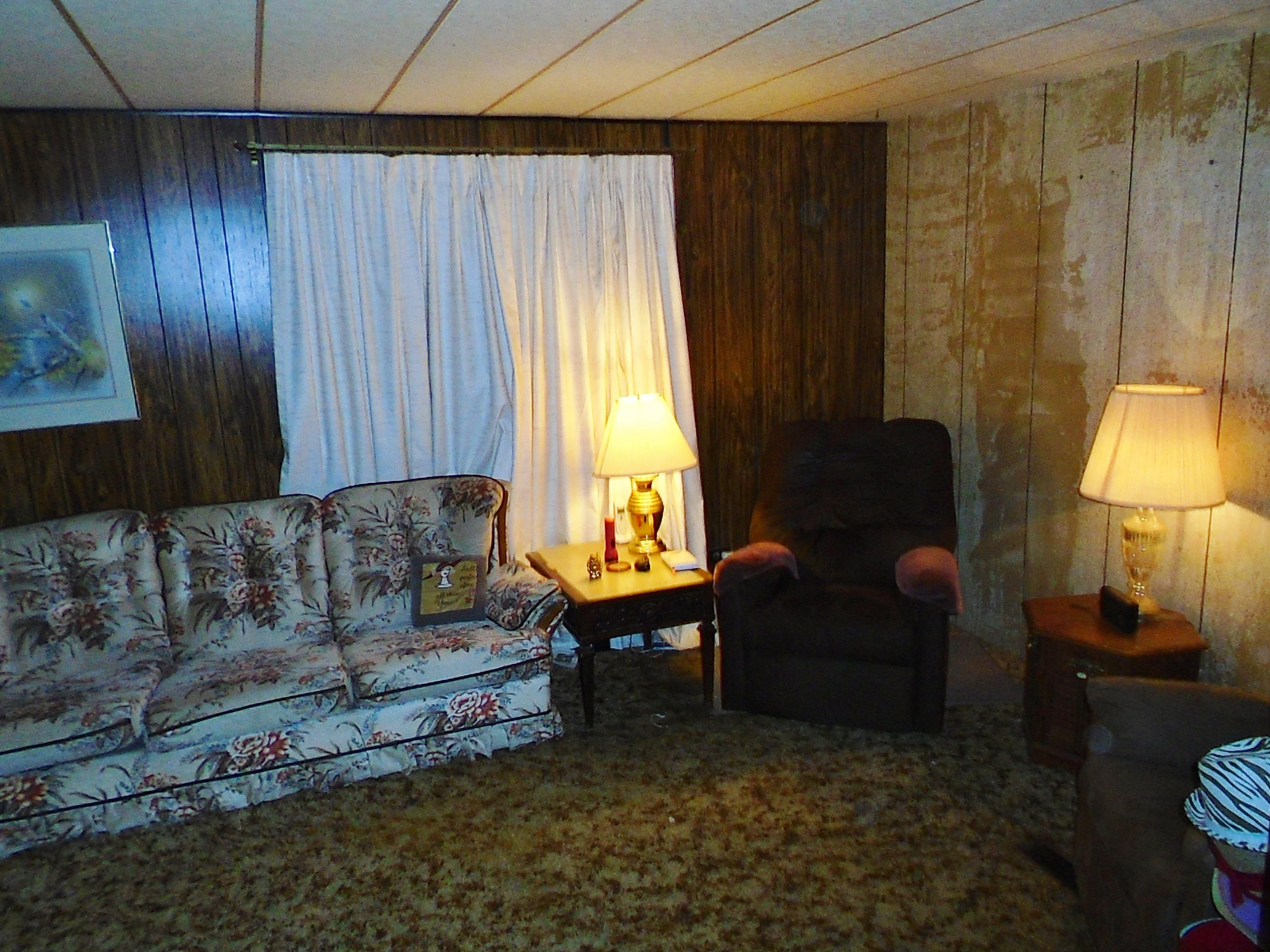 61 Vanderheide Road DeFuniak Springs, FL 32433 - Photo 3 of 18 DSC01609