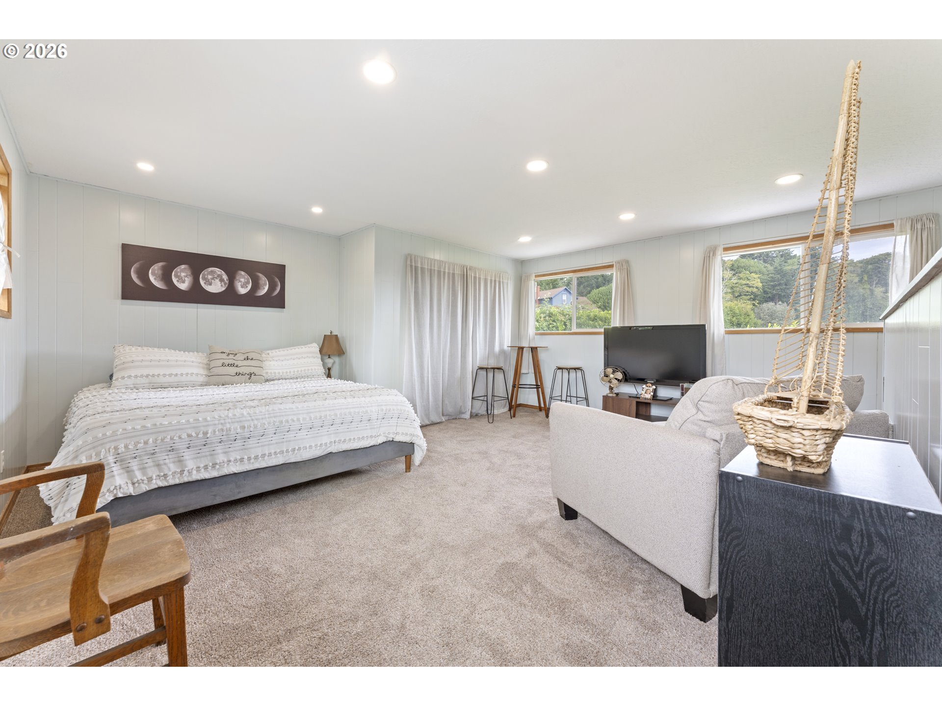 2185 North 8th Street Coos Bay, OR 97420 - Photo 19 of 30 Bedroom, Primary