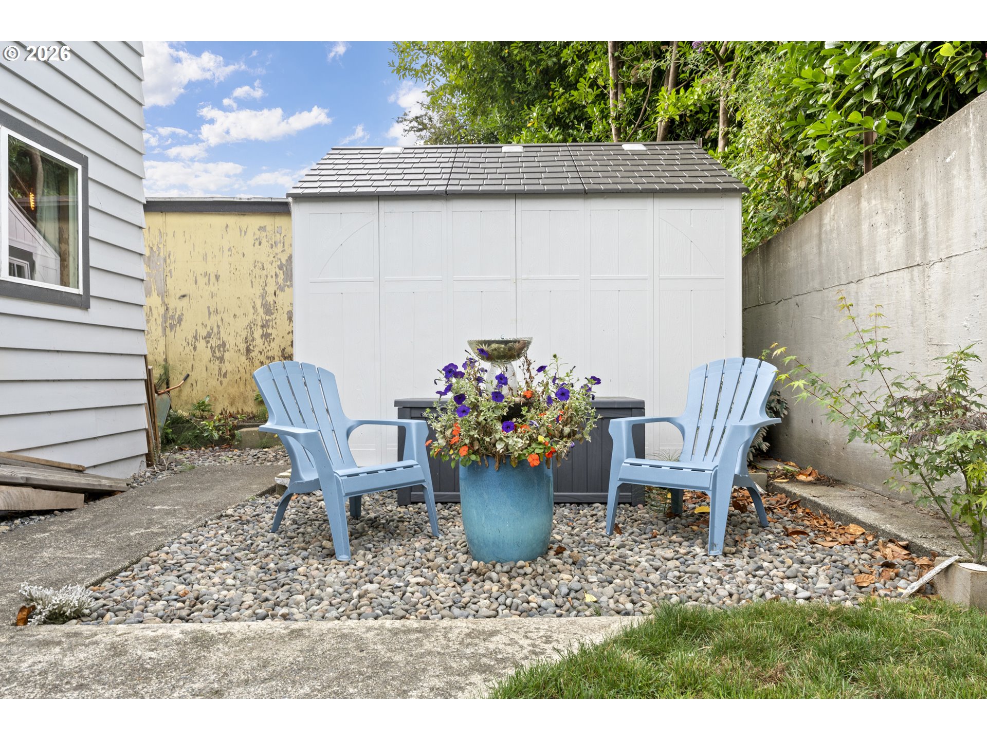 2185 North 8th Street Coos Bay, OR 97420 - Photo 25 of 30 Backyard