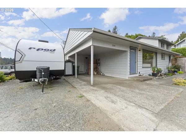 $360,000 | 2185 North 8th Street, Coos Bay, OR 97420