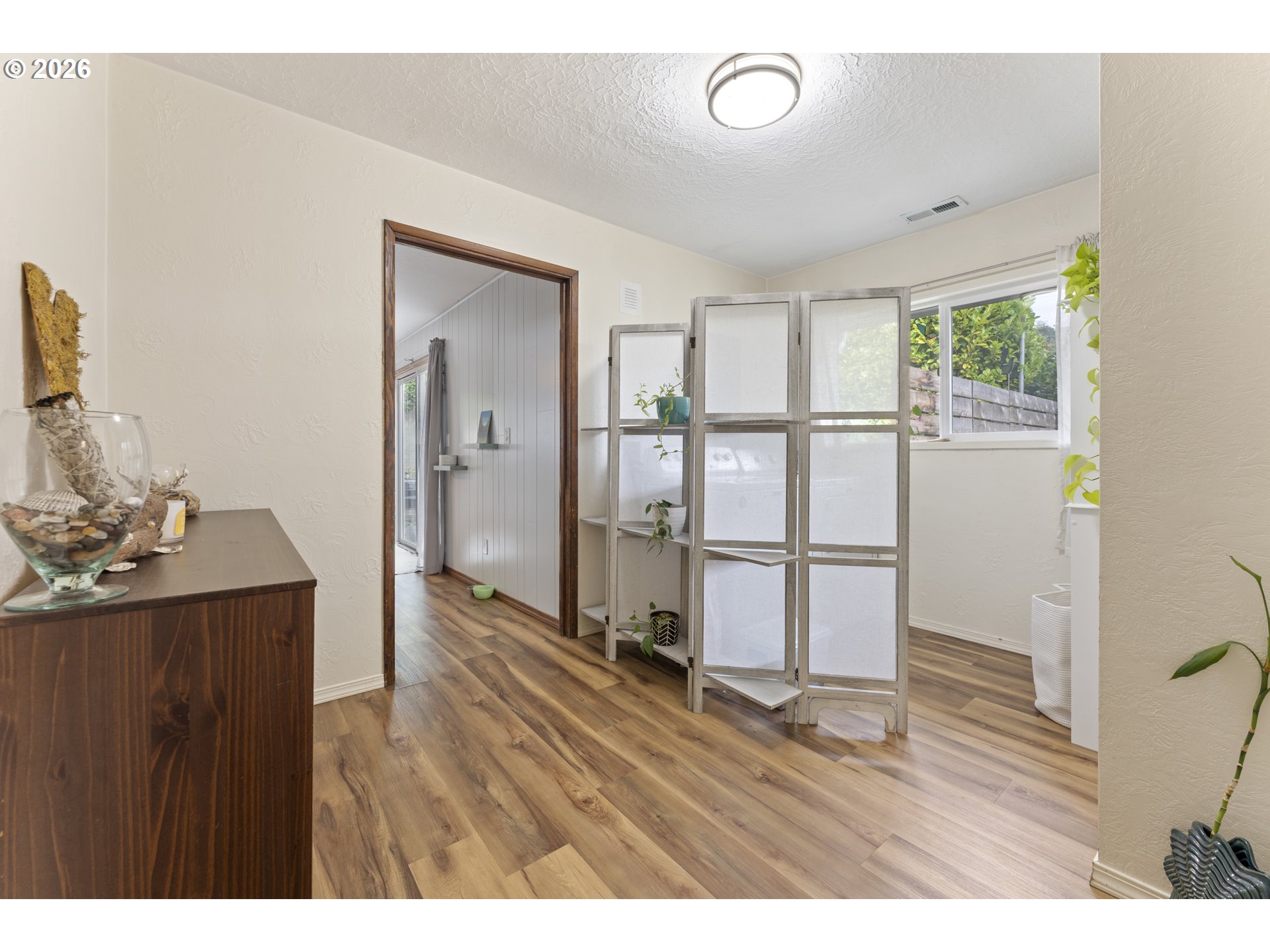 2185 North 8th Street Coos Bay, OR 97420 - Photo 10 of 30 Laundry