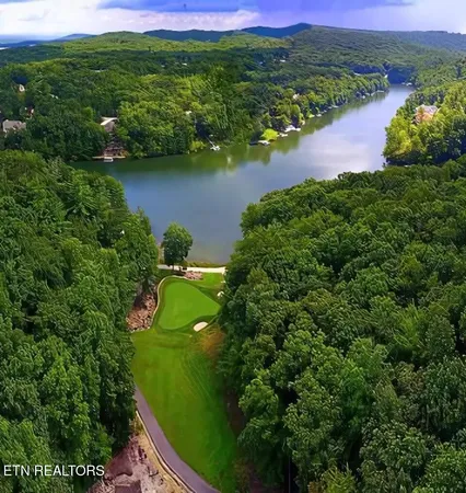 $319,900 | 16 Bingham Way, Crossville, TN 38558