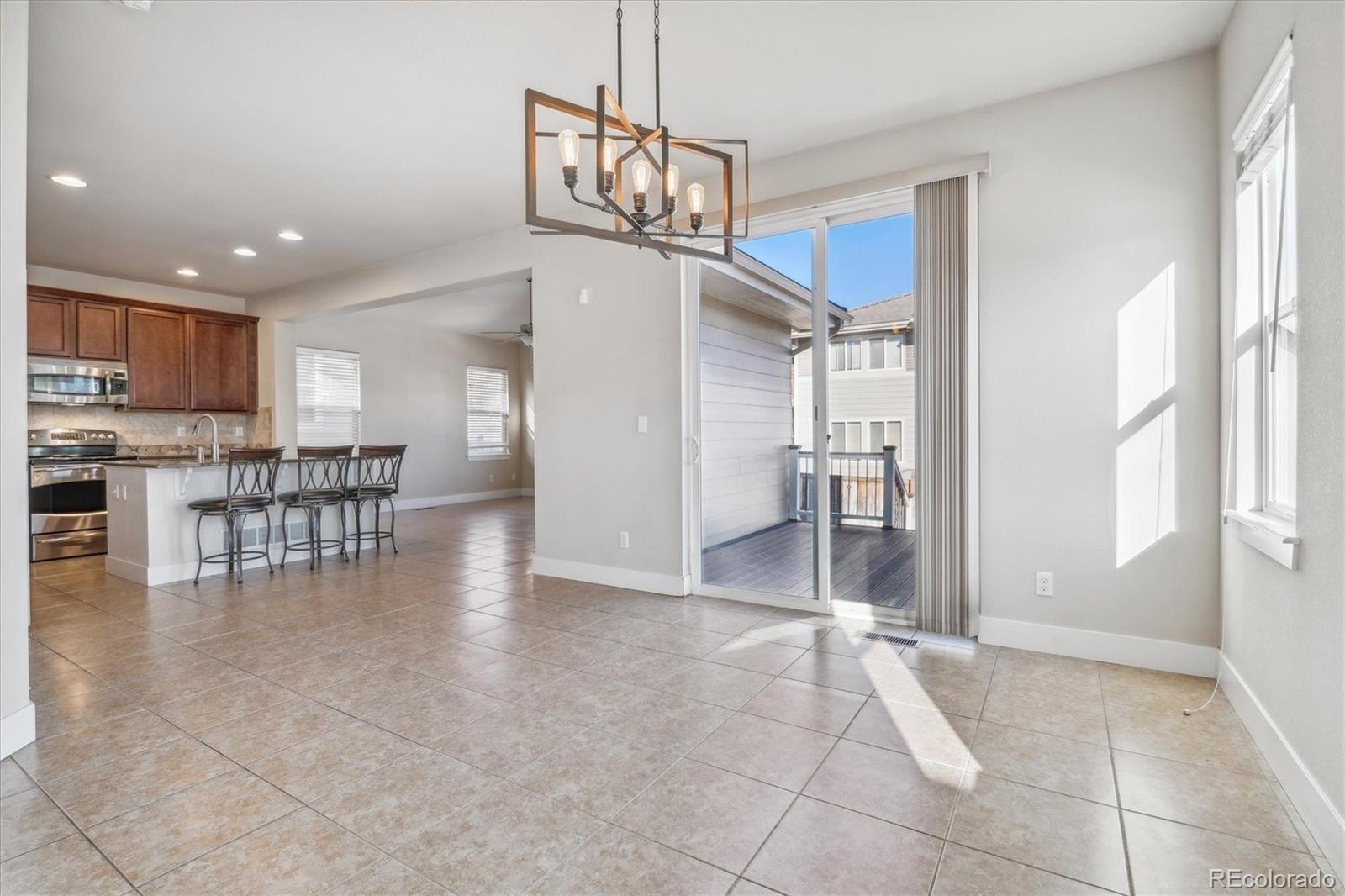 10461 Rutledge Street Parker, CO 80134 - Photo 7 of 37 Gallery Image 7