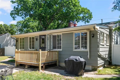 $475,000 | 905 Bullocks Point Avenue, East Providence, RI 02915