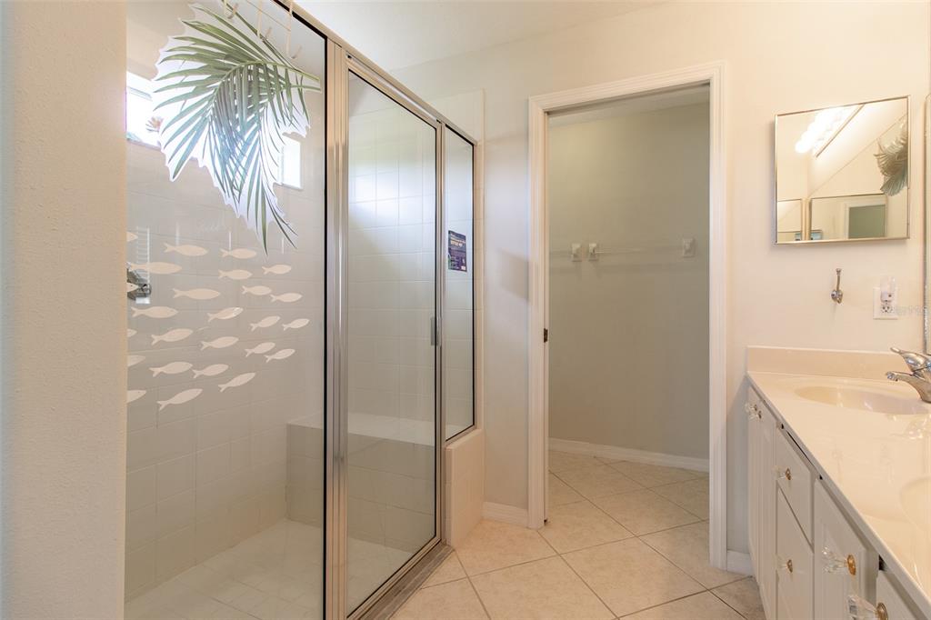 15691 Southwest 11th Court Road Ocala, FL 34473 - Photo 20 of 37 a bathroom with a shower and a sink