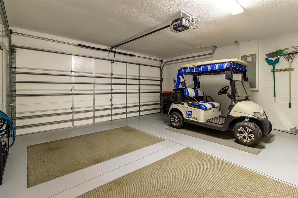 15691 Southwest 11th Court Road Ocala, FL 34473 - Photo 34 of 37 a view of car garage