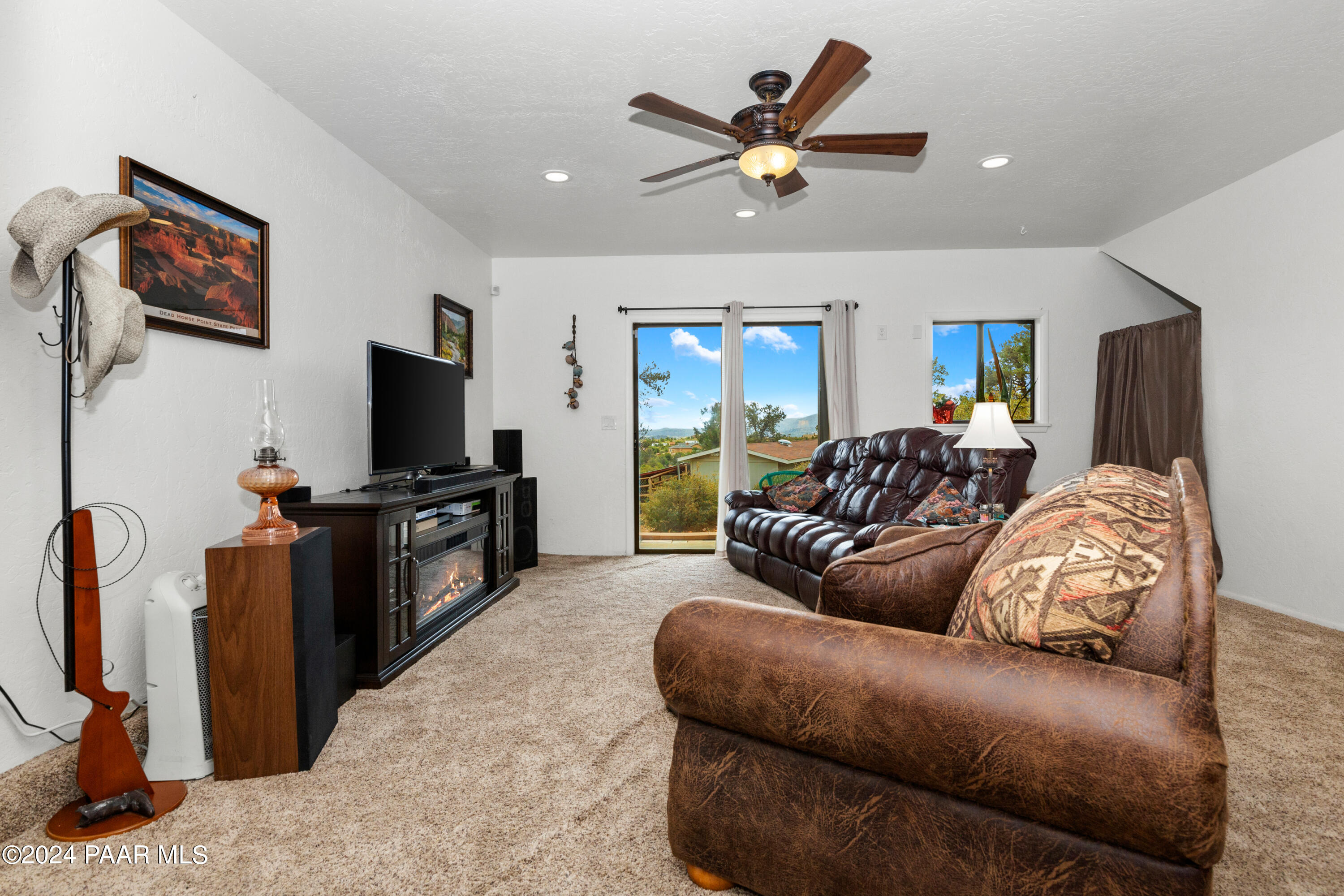 4750 Dome Road Prescott, AZ 86305 - Photo 23 of 43 Family Room- Lower Level