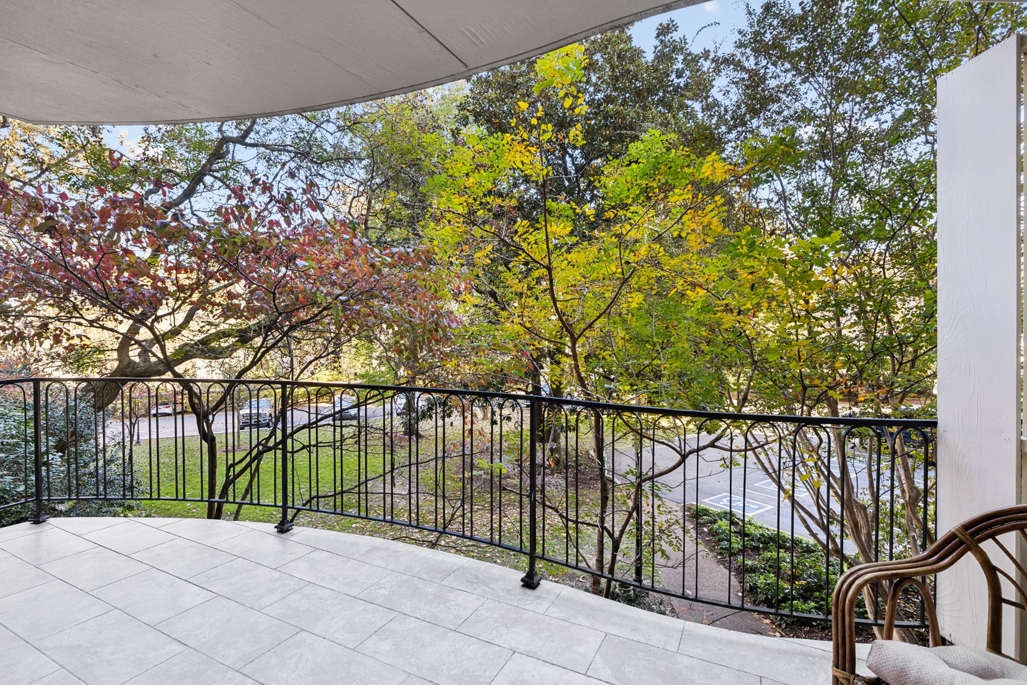 4215 Harding Pike, Unit 204 Nashville, TN 37205 - Photo 32 of 40 a view of a street