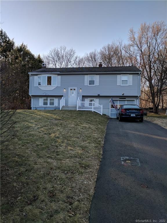 31 Knollcrest Road Norwich, CT 06360 - Photo 1 of 1 Gallery Image 1