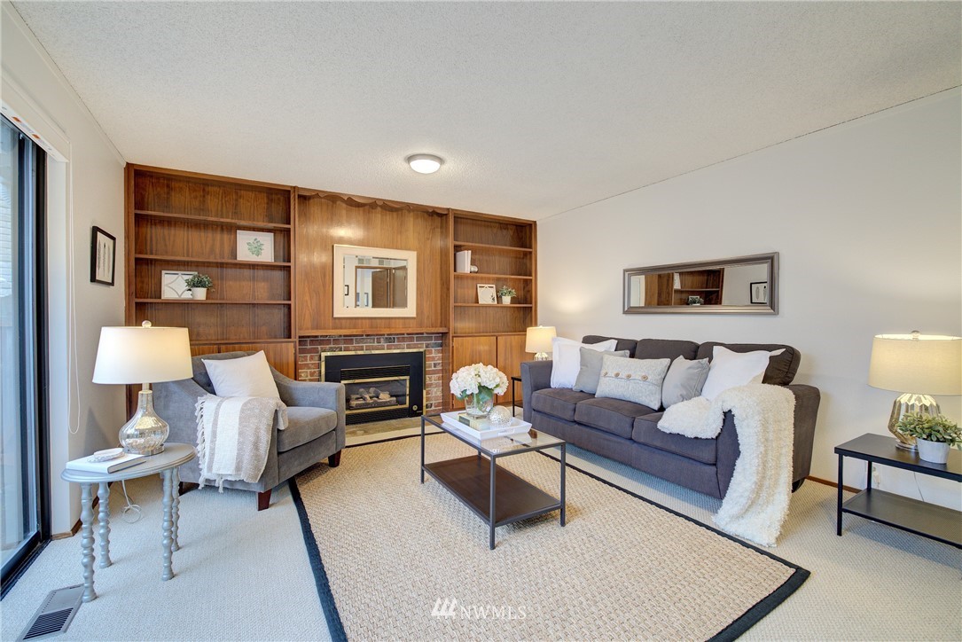 8962 Northeast 192nd Place Bothell, WA 98011 - Photo 11 of 23 Gallery Image 11
