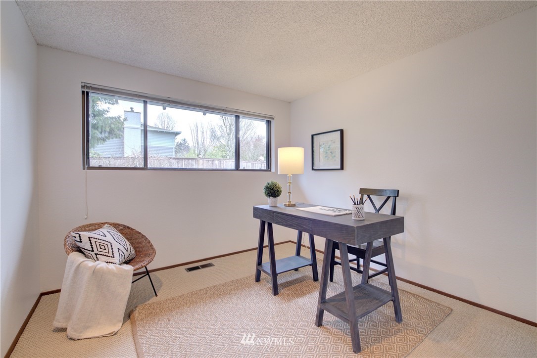8962 Northeast 192nd Place Bothell, WA 98011 - Photo 17 of 23 Gallery Image 17