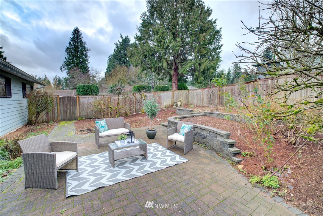 8962 Northeast 192nd Place Bothell, WA 98011 - Photo 20 of 23 Gallery Image 20