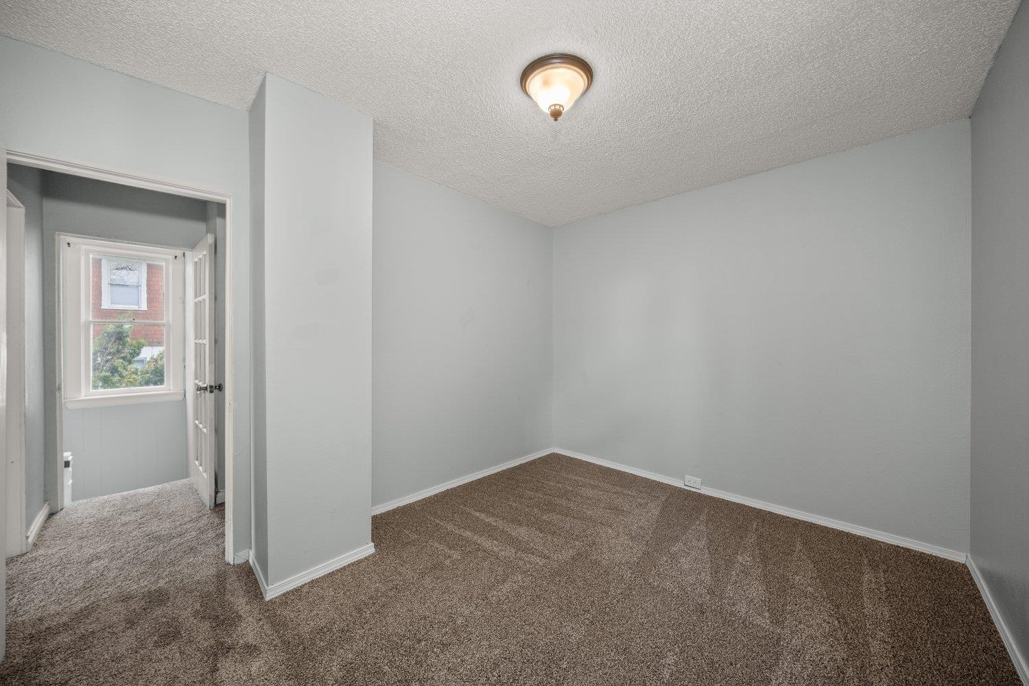 1009 West 14th Avenue Spokane, WA 99204 - Photo 18 of 47