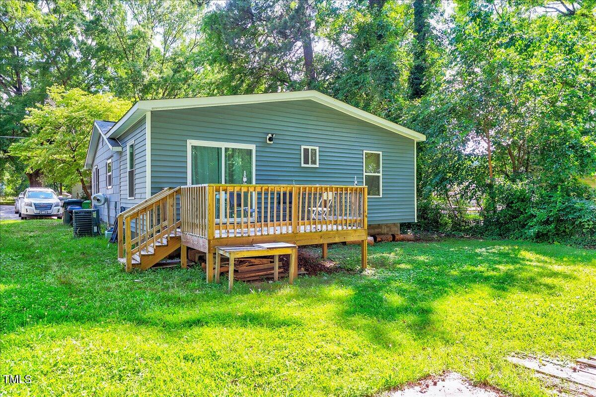 230 Parkland Road Raleigh, NC 27603 - Photo 3 of 18 24-230 Parkland Rd-24