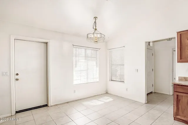 $2,095 | 8016 West Whyman Avenue, Phoenix, AZ 85043