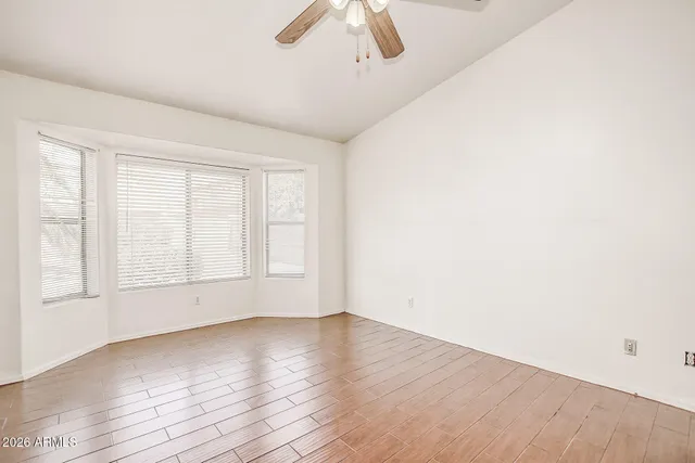 $2,095 | 8016 West Whyman Avenue, Phoenix, AZ 85043