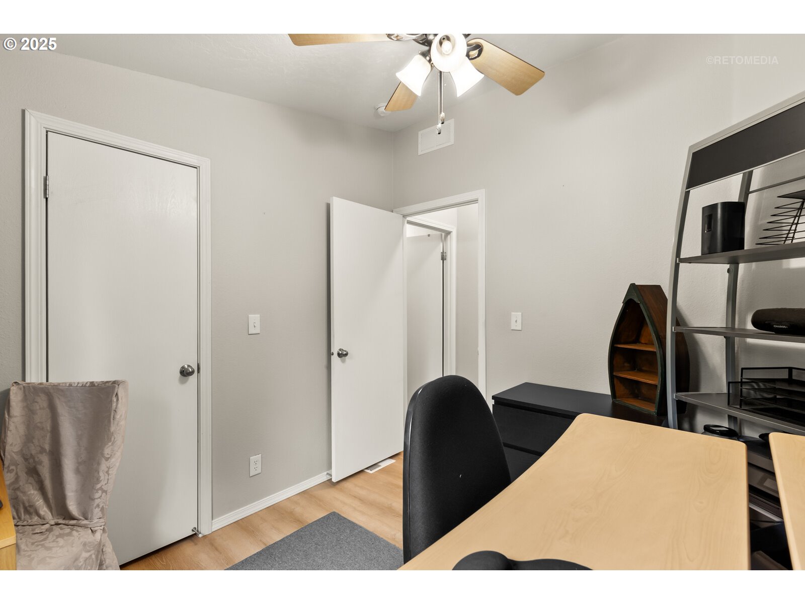 16130 South Ivel Road Beavercreek, OR 97004 - Photo 23 of 45 Gallery Image 23