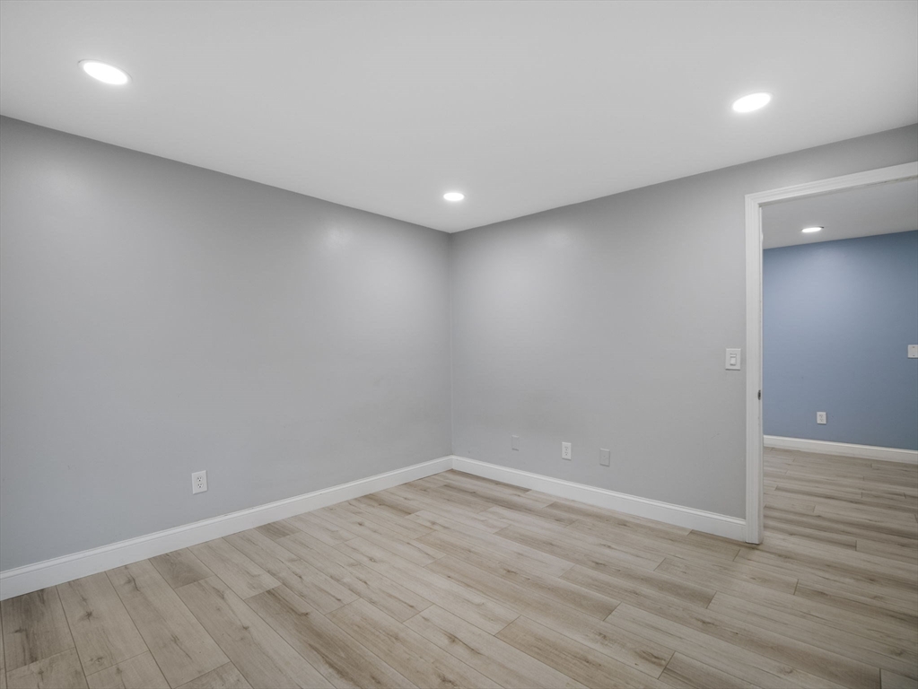 24 Bettys Pond Road, Unit K Barnstable, MA 02601 - Photo 28 of 40 a view of empty room