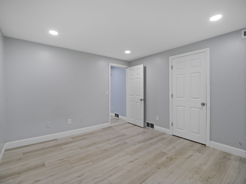 24 Bettys Pond Road, Unit K Barnstable, MA 02601 - Photo 29 of 40 a view of an empty room