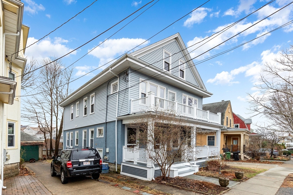 9 Appleton Street, Unit 9 Watertown, MA 02472 - Photo 4 of 36 Gallery Image 4