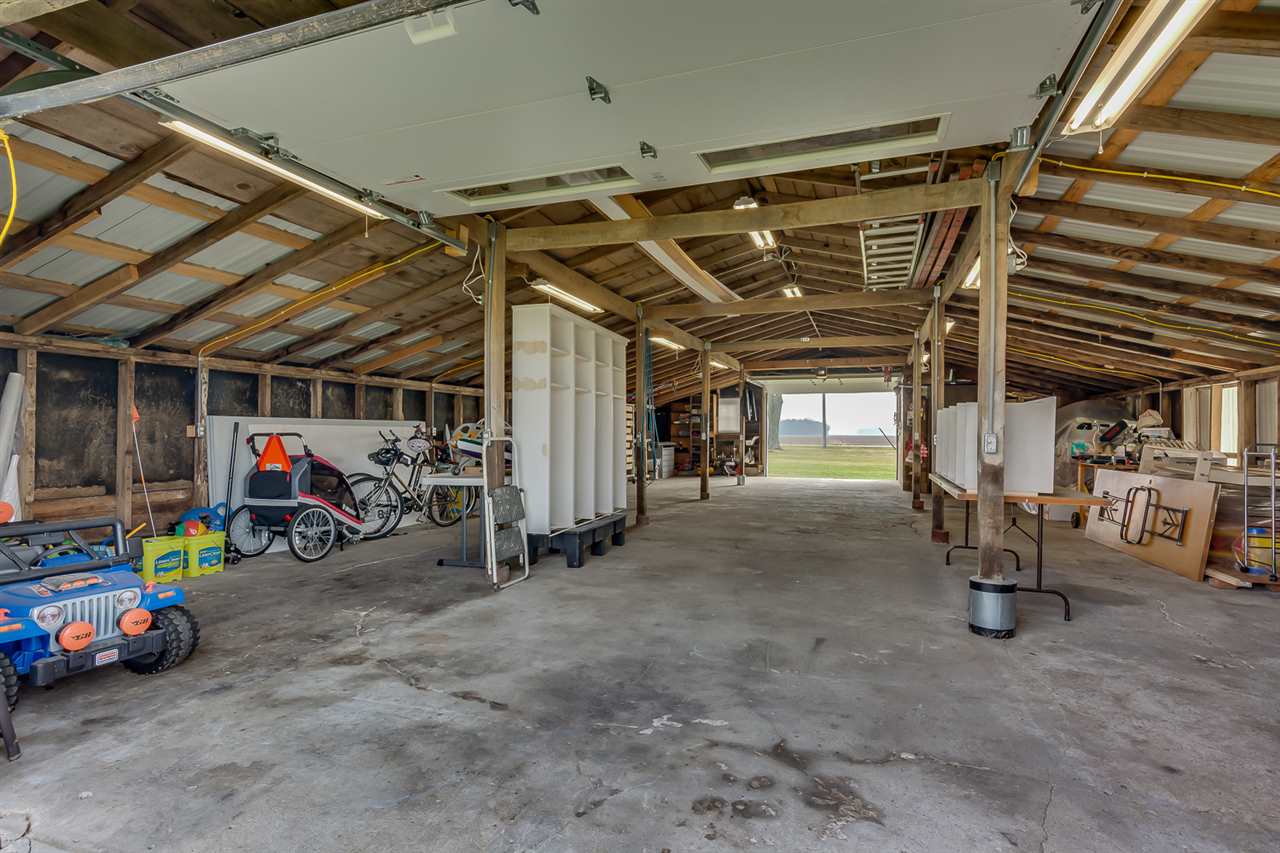 64673 Elm Road Bremen, IN 46506 - Photo 32 of 36