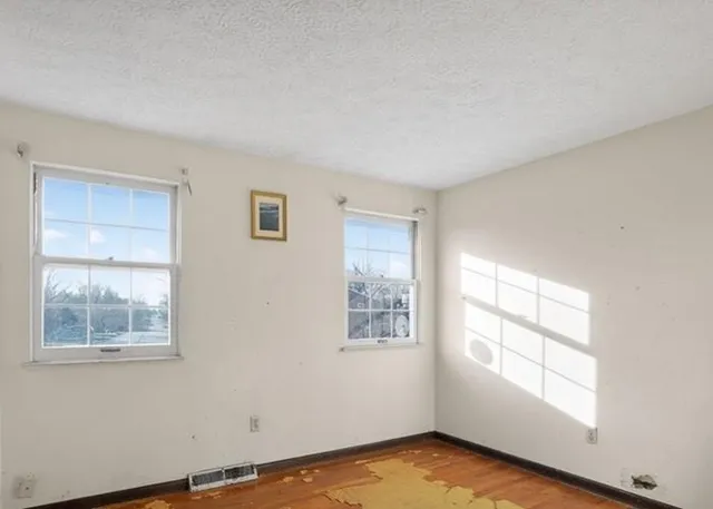 $159,000 | 510 Buckingham Drive, Greensburg, PA 15601