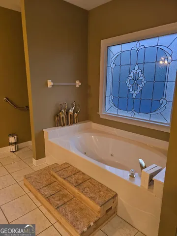a bathroom with a bathtub