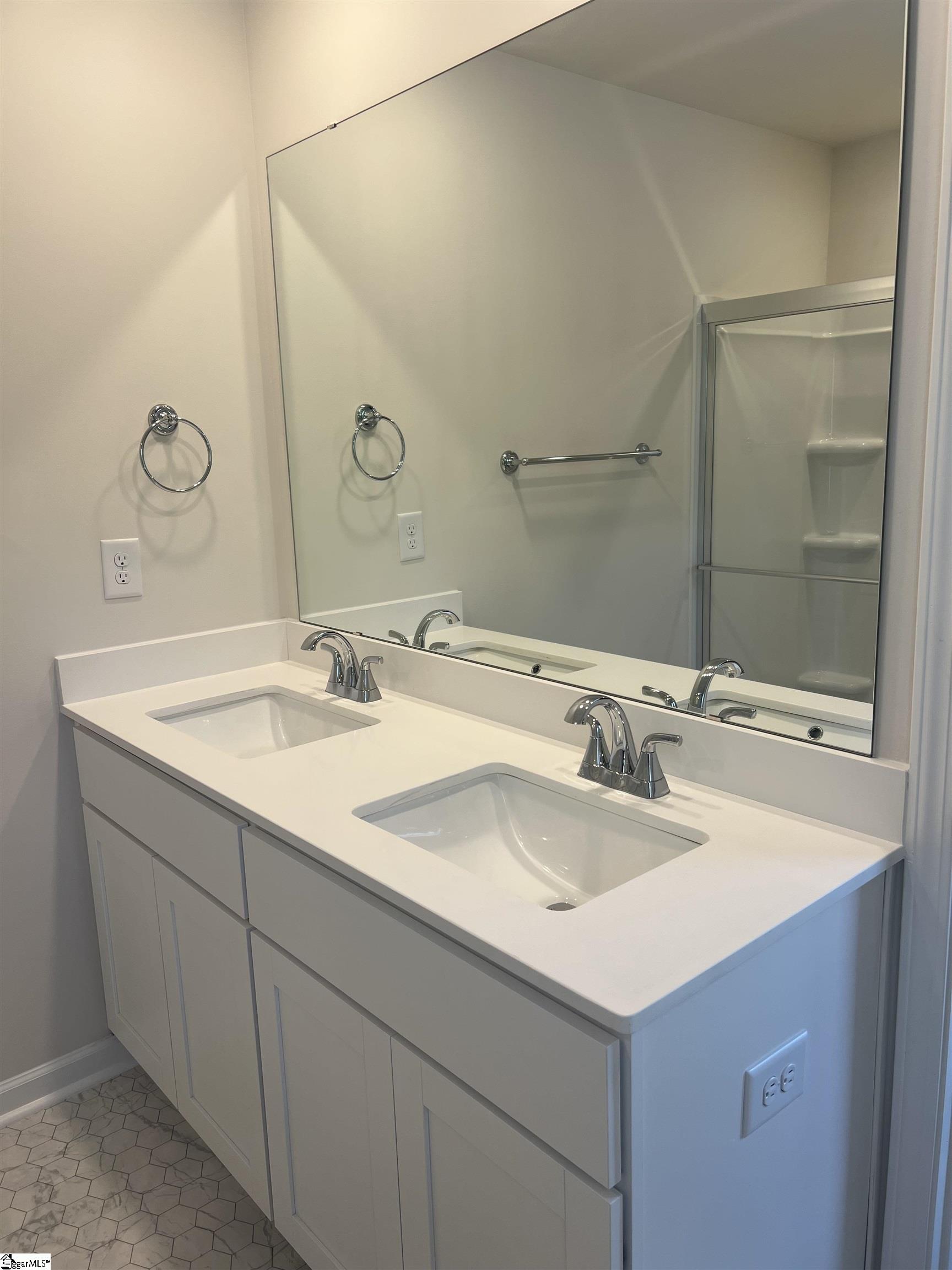 331 Stonyway Lane Easley, SC 29640 - Photo 11 of 33