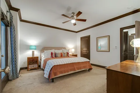 $3,875 | 2110 Acklen Avenue, Unit 102, Nashville, TN 37212