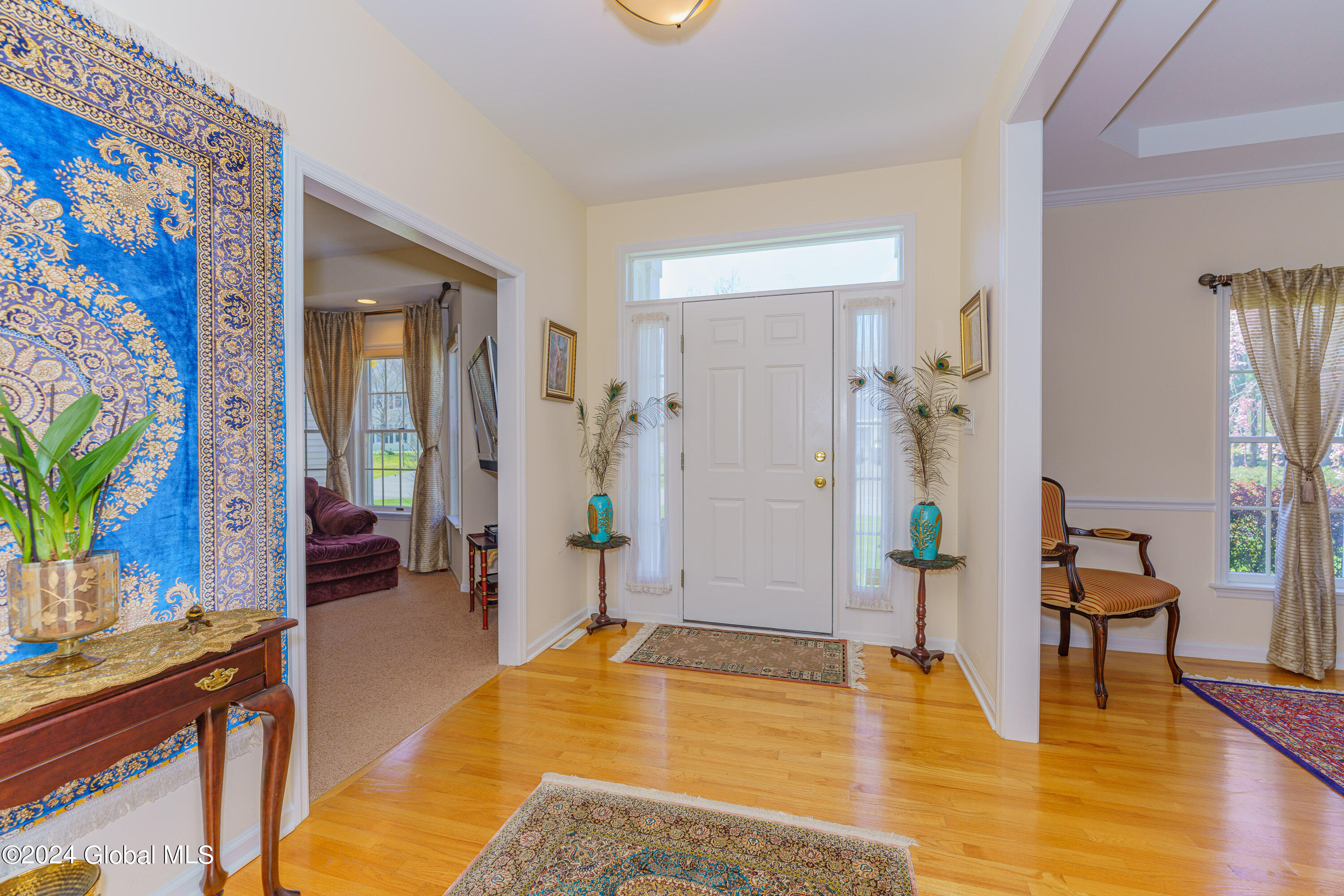 21 Gullane Drive Bethlehem, NY 12159 - Photo 14 of 52 1 Entryway