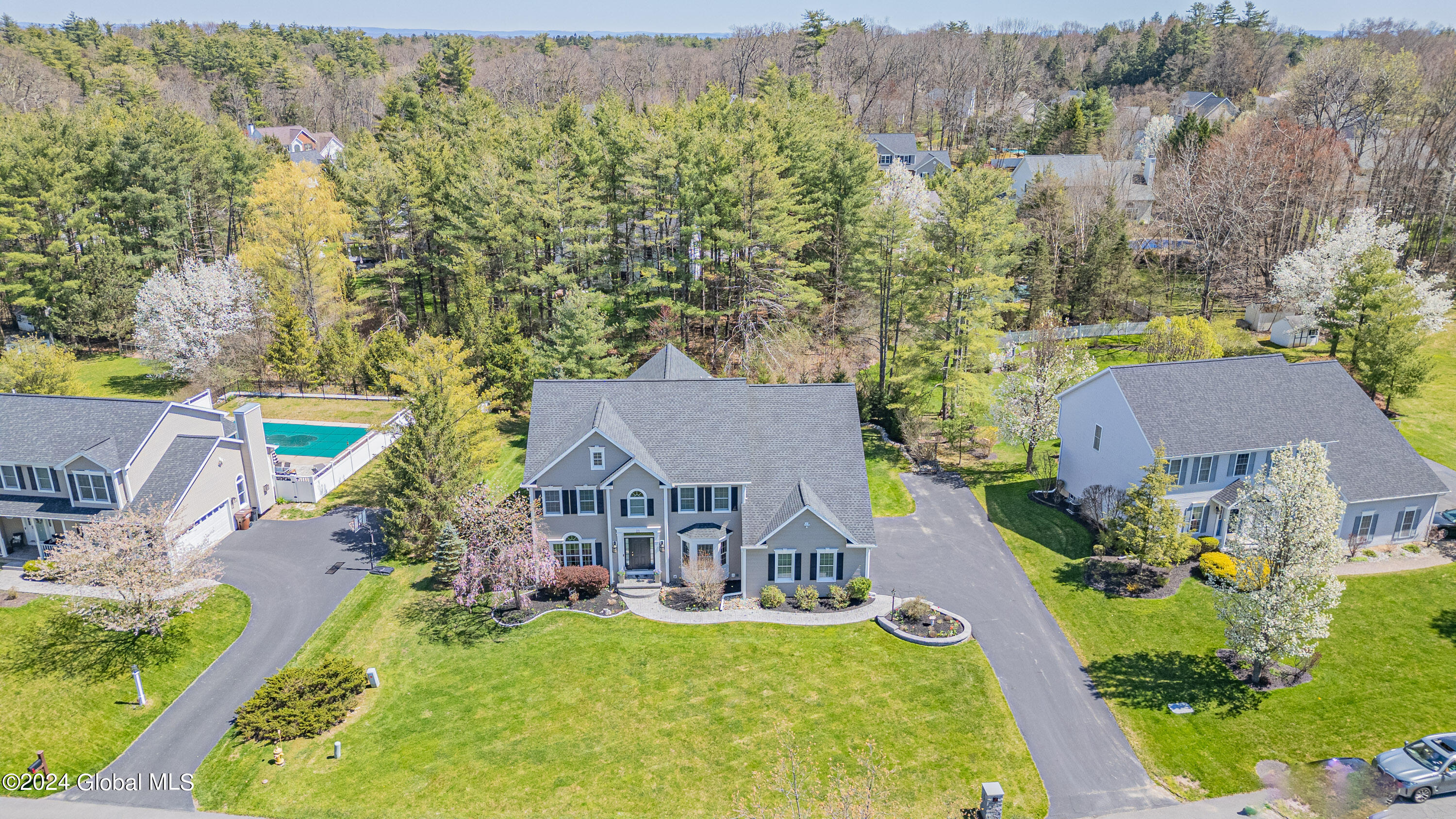 21 Gullane Drive Bethlehem, NY 12159 - Photo 2 of 52 0 Air Front 1