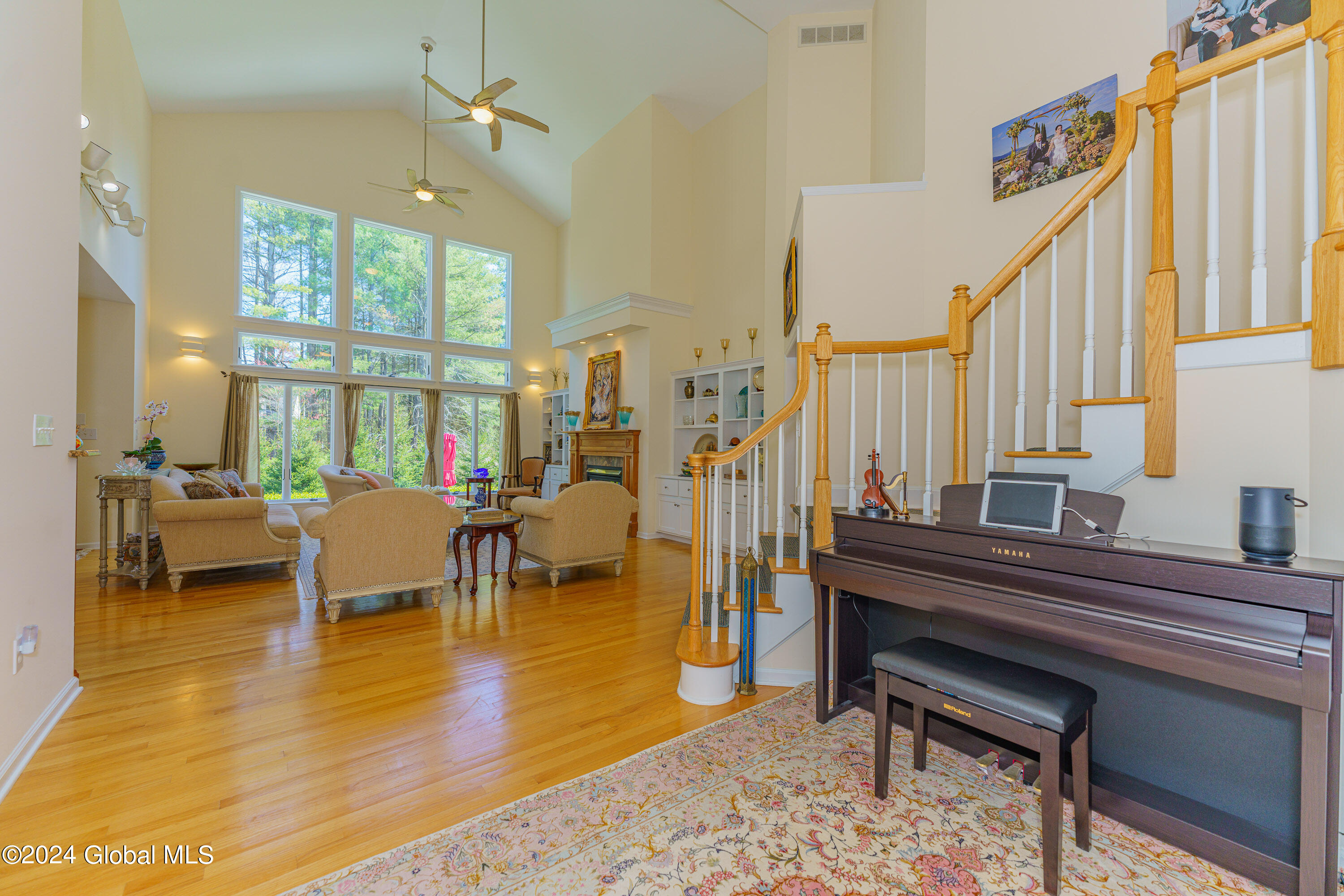 21 Gullane Drive Bethlehem, NY 12159 - Photo 8 of 52 5 Familyroom 2