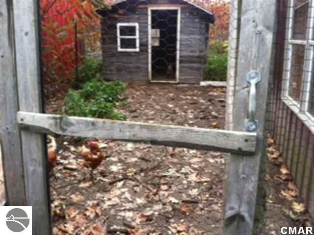 9640 West Drew Road Weidman, MI 48893 - Photo 9 of 9 1769615-8.JPG