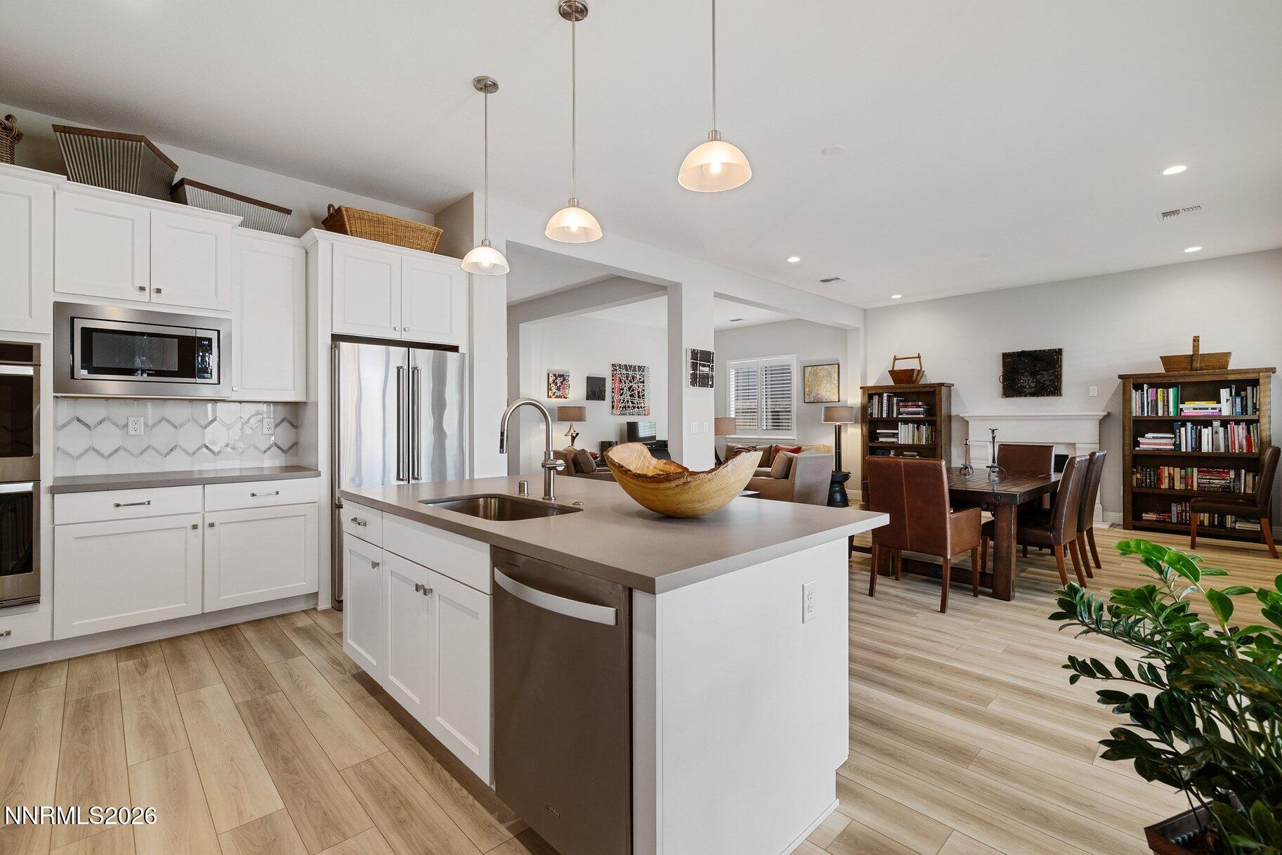 2285 White Clay Drive Reno, NV 89521 - Photo 4 of 41 004_43-print-2285_white_clay-15_991