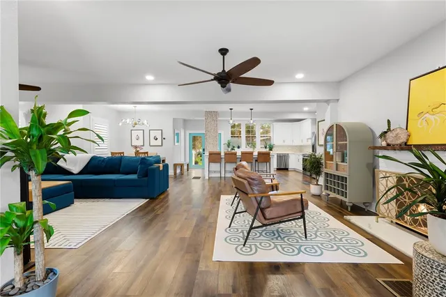 $1,200,000 | 623 1st Avenue North, Safety Harbor, FL 34695