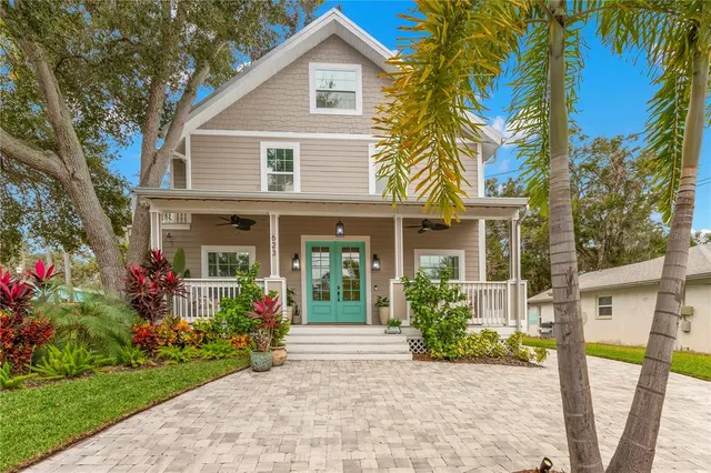 $1,200,000 | 623 1st Avenue North, Safety Harbor, FL 34695
