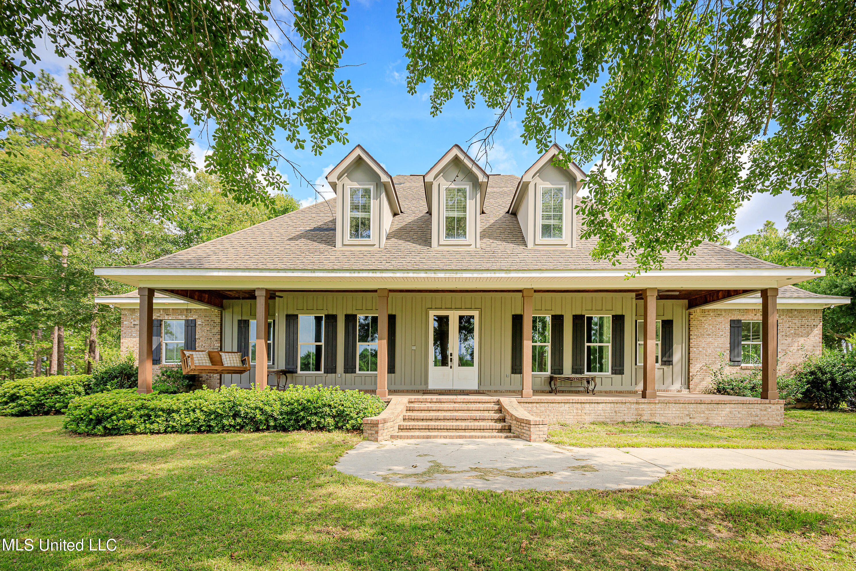 23444 Arcadia Farm Road Pass Christian, MS 39571 - Photo 1 of 78 Front of House
