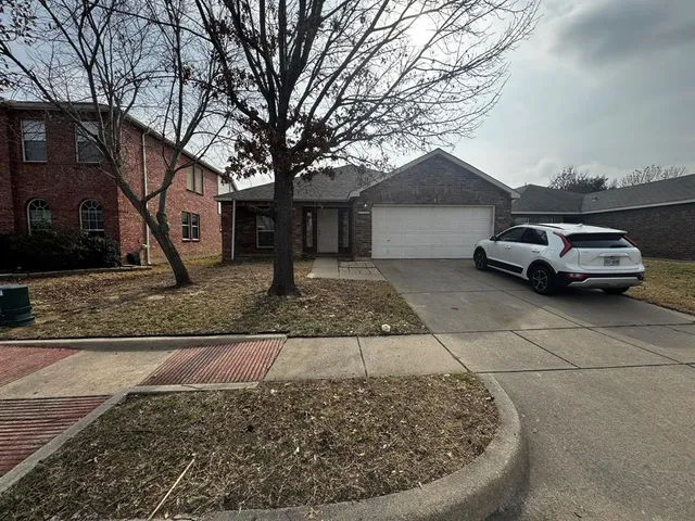 $1,950 | 6024 Moor Hen Drive, Denton, TX 76208