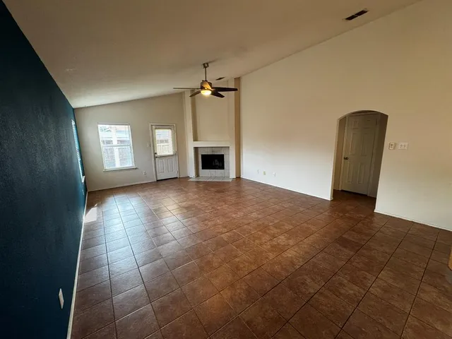 $1,950 | 6024 Moor Hen Drive, Denton, TX 76208