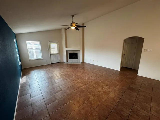 $1,950 | 6024 Moor Hen Drive, Denton, TX 76208