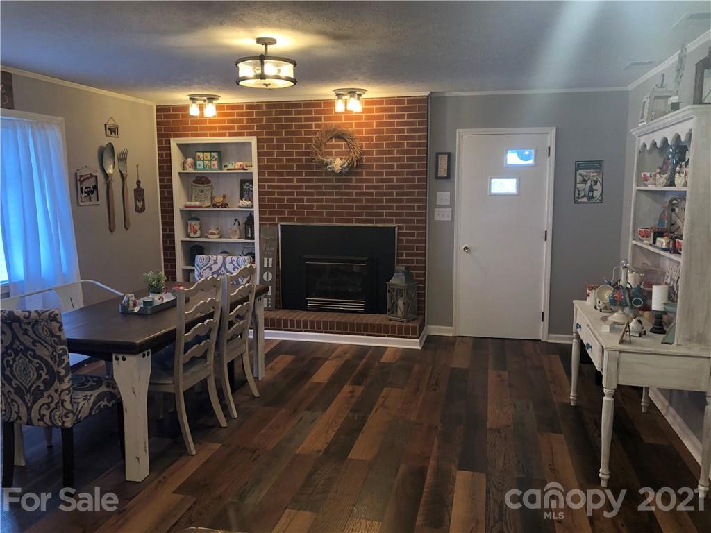 506 Pea Ridge Street Morganton, NC 28655 - Photo 9 of 40 Gallery Image 9