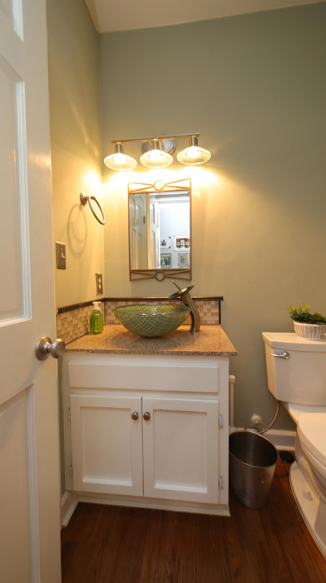 7614 Wilderness Road Raleigh, NC 27613 - Photo 6 of 25 Half bath