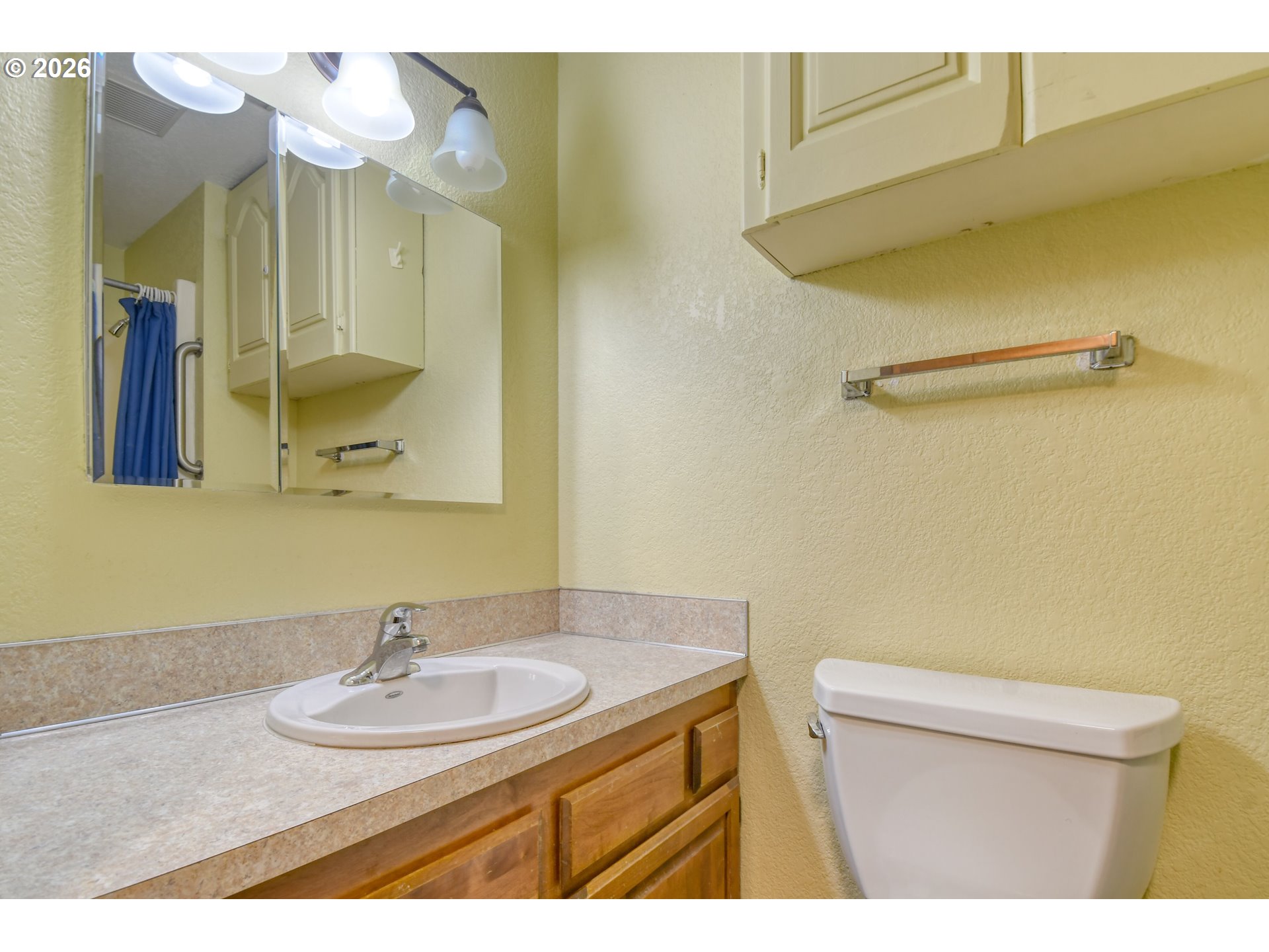 1107 Southwest 23rd Street Pendleton, OR 97801 - Photo 22 of 42 a bathroom with a sink and a mirror