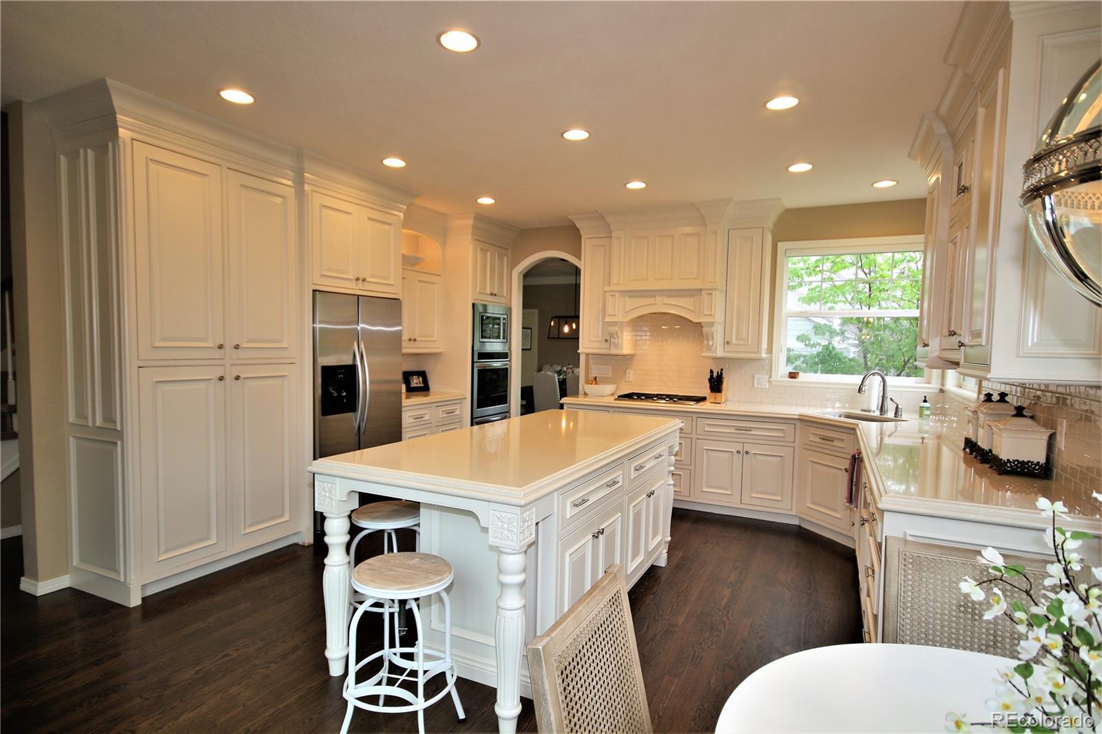 10596 Ridgecrest Circle Highlands Ranch, CO 80129 - Photo 3 of 35 Gallery Image 3