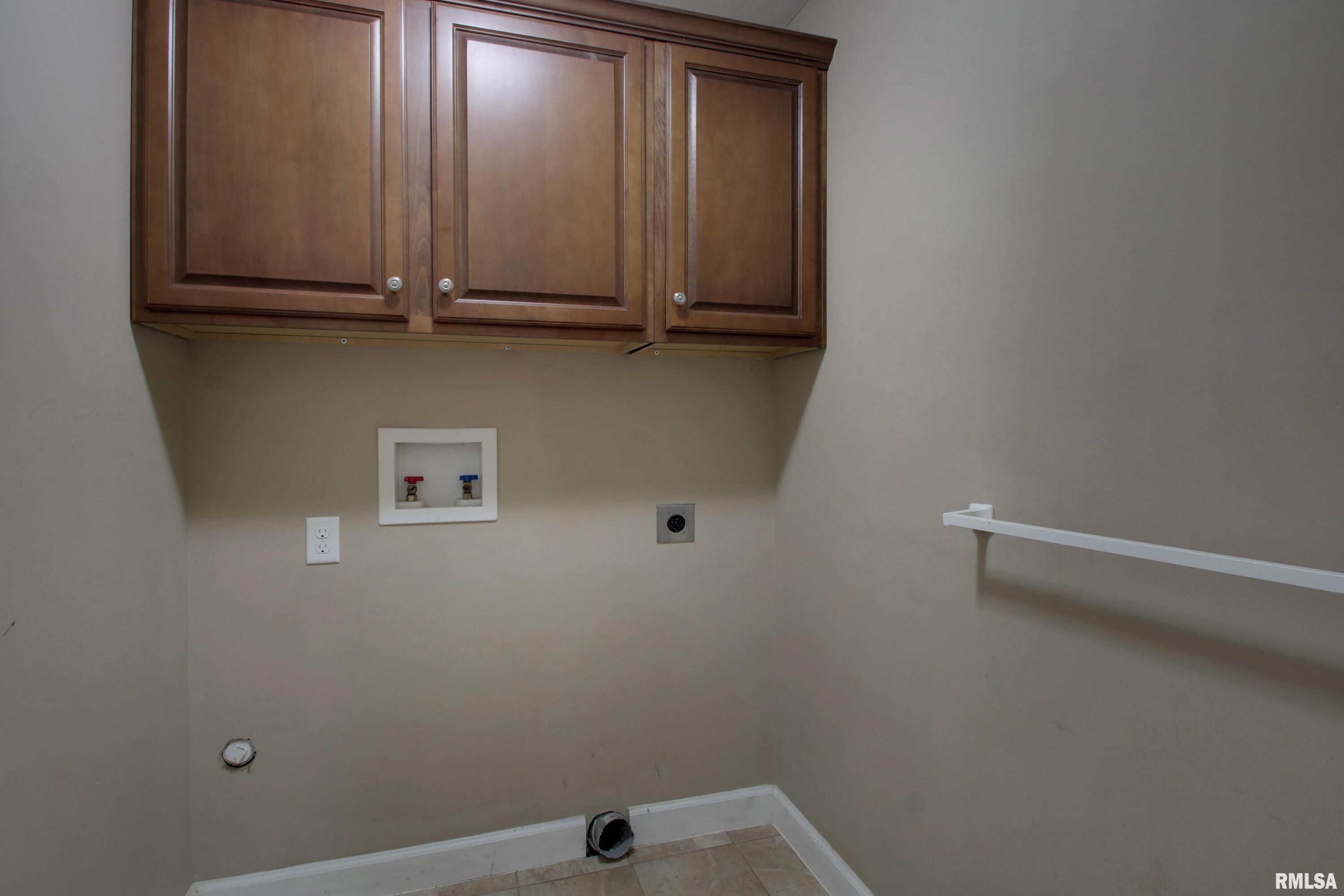 1222 Edinburgh Drive Quincy, IL 62305 - Photo 21 of 25