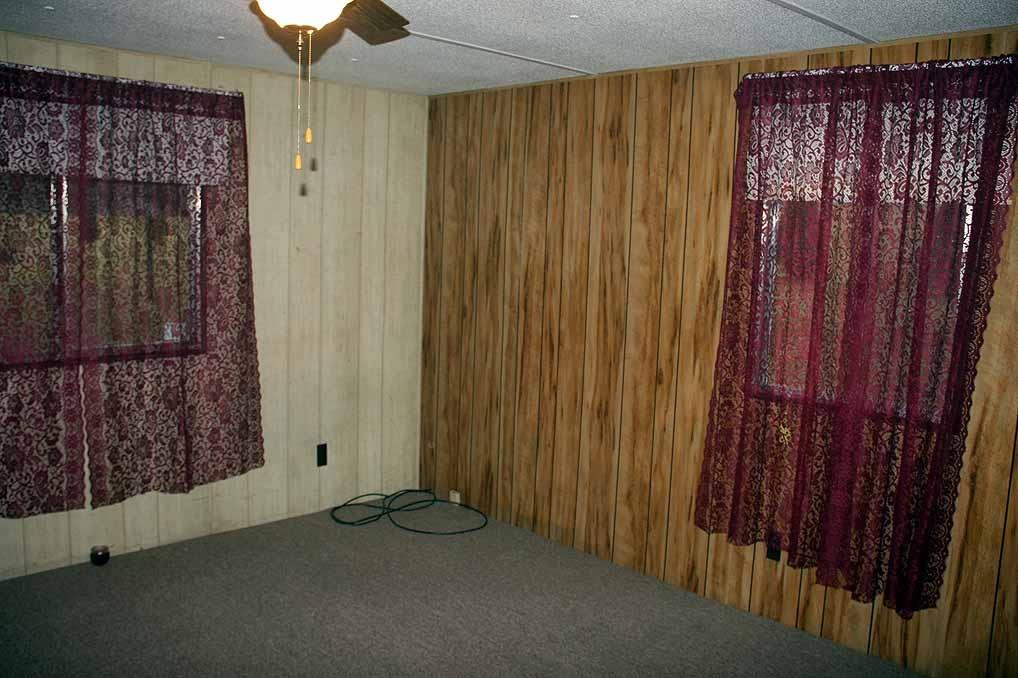1100 Layman Street Goodview, VA 24095 - Photo 9 of 16 Bedfordva_real_estate_013