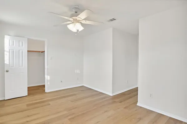 $2,400 | 9938 Wake Bridge Drive, Frisco, TX 75035